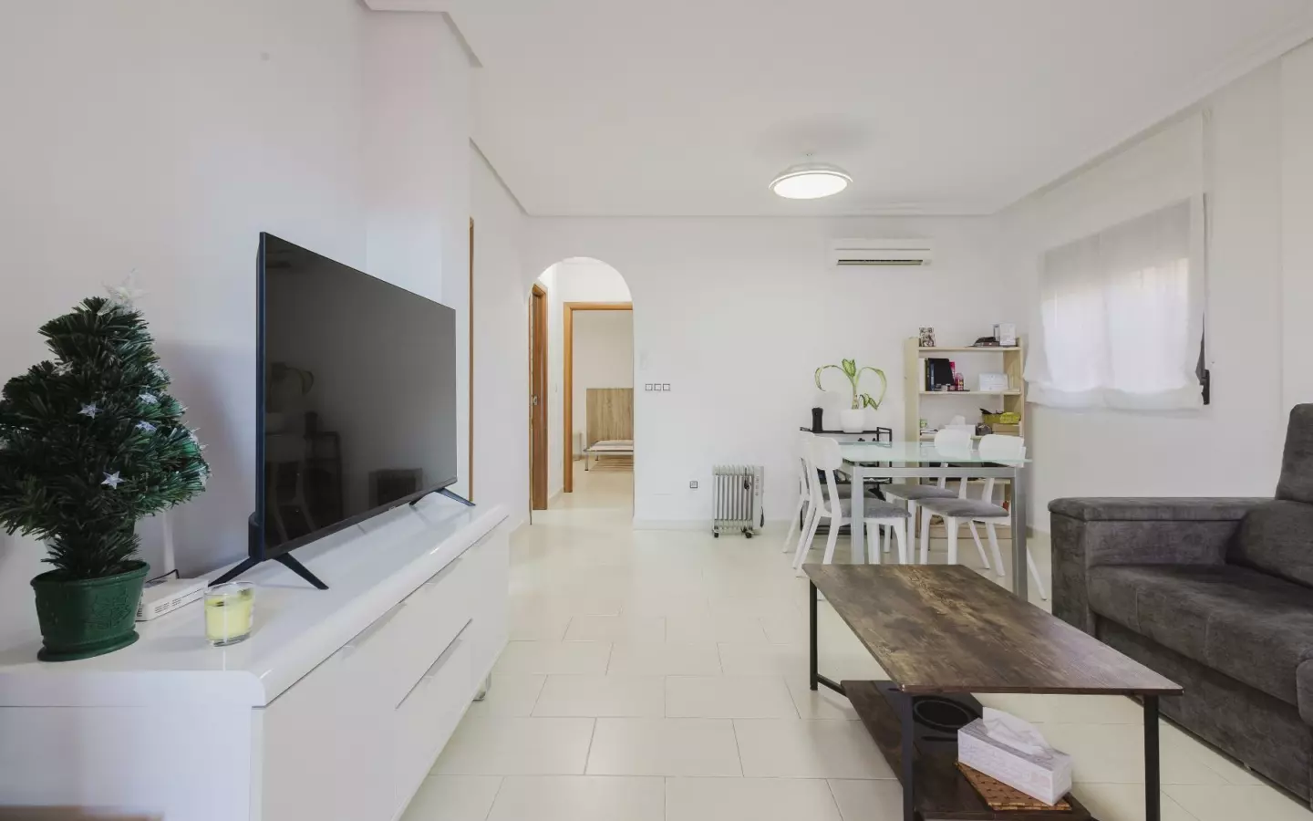 2-bedroom Villa In Torrevieja, Spain (79 M²)