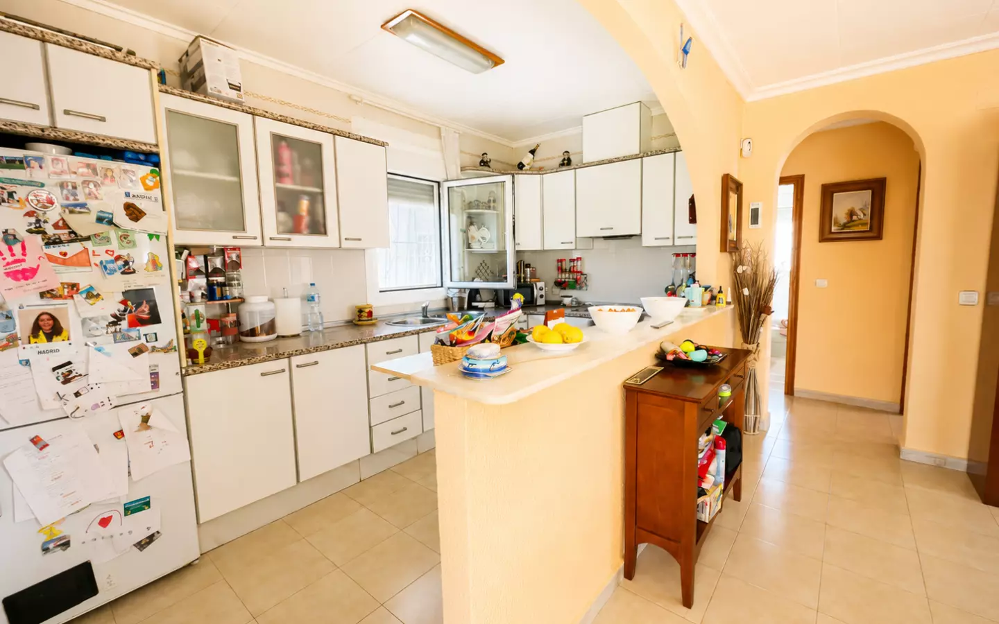 5-bedroom Villa In Torrevieja, Spain (200 M²)