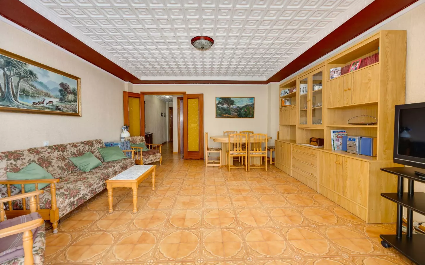 3-bedroom Apartment In Torrevieja, Spain (100 M²)