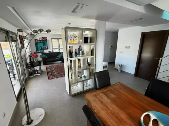 3-bedroom Property In Cox, Spain (167 M²)