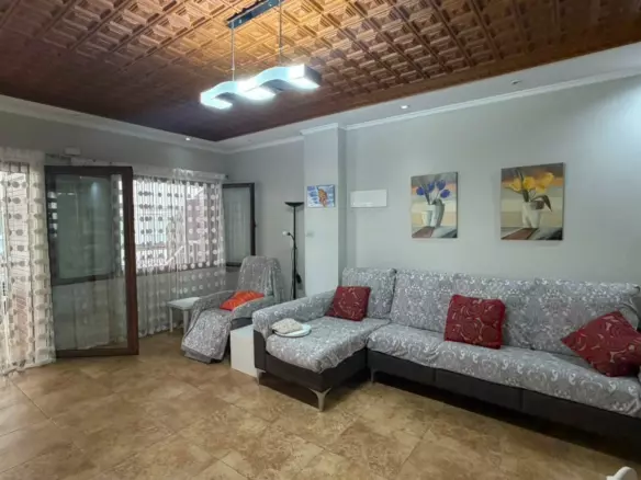 3-bedroom Apartment In Torrevieja, Spain (113 M²)