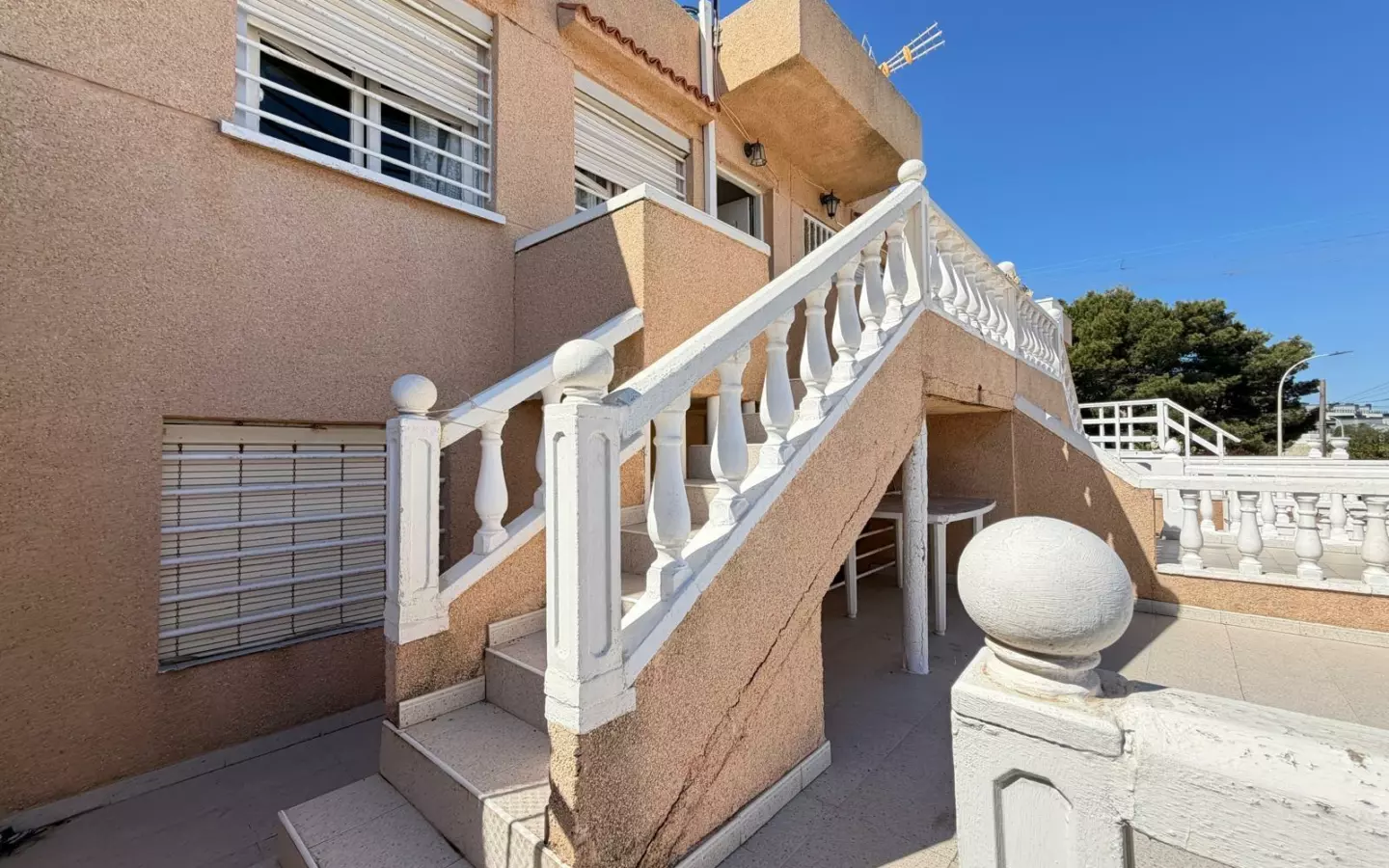 3-bedroom Town House In Gran Alacant, Spain (78 M²)