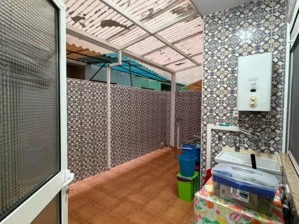 3-bedroom Apartment In Torrevieja, Spain (113 M²)