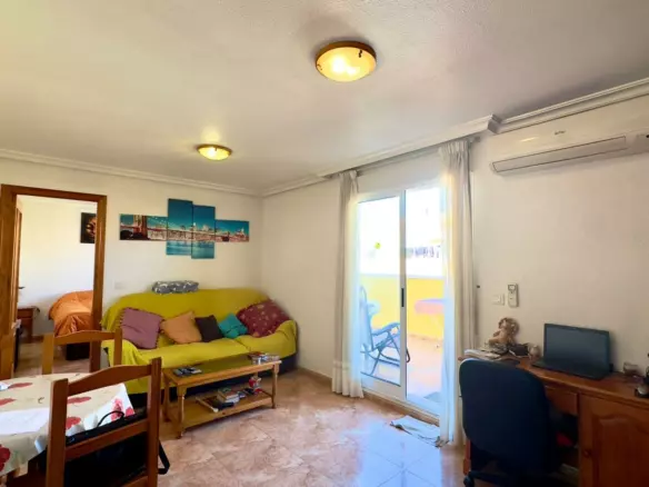 2-bedroom Penthouse In Torrevieja, Spain (73 M²)