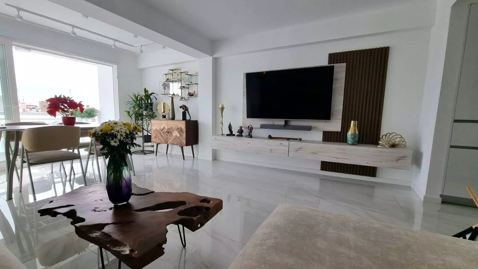 2-bedroom Apartment In Torrevieja, Spain (89 M²)
