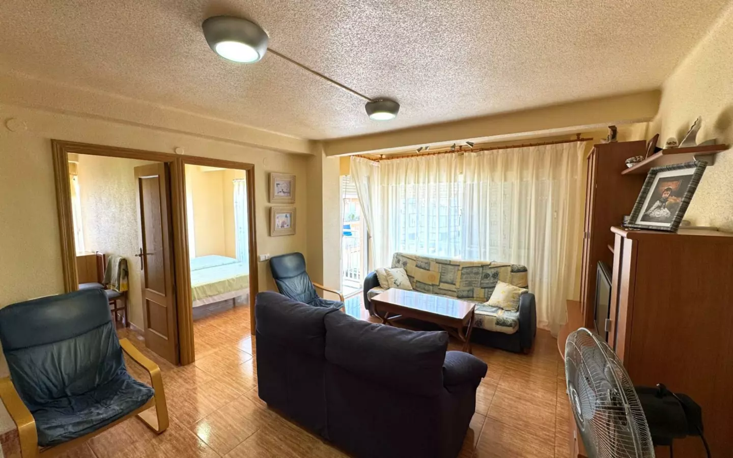 3-bedroom Apartment In Torrevieja, Spain (80 M²)