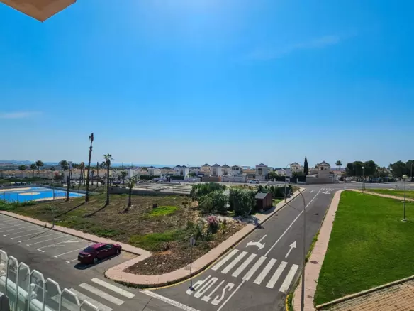 2-bedroom Bungalow In Orihuela Costa, Spain (90 M²)