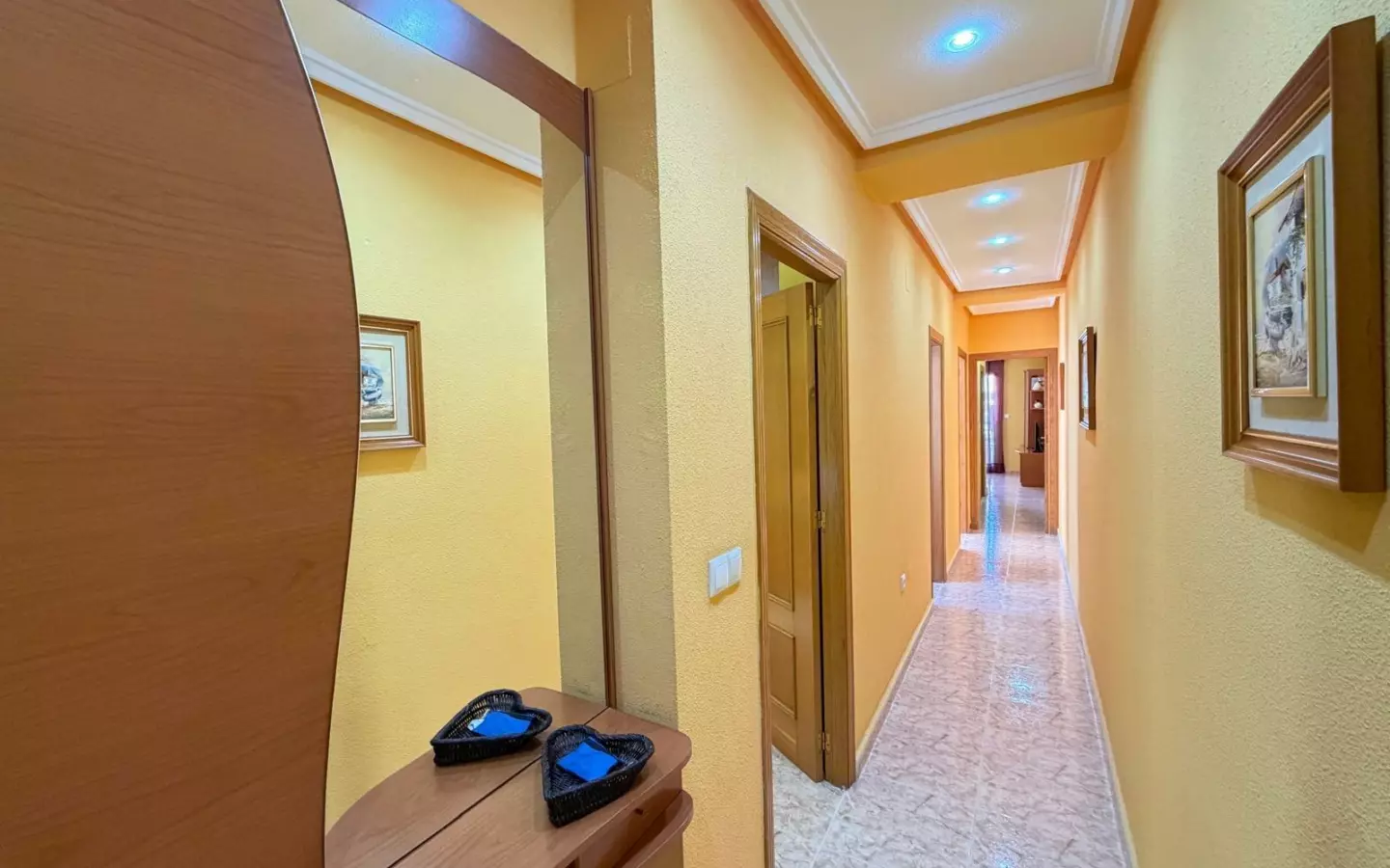 2-bedroom Penthouse In Torrevieja, Spain (72 M²)