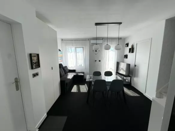 3-bedroom Duplex In Torrevieja, Spain (82 M²)