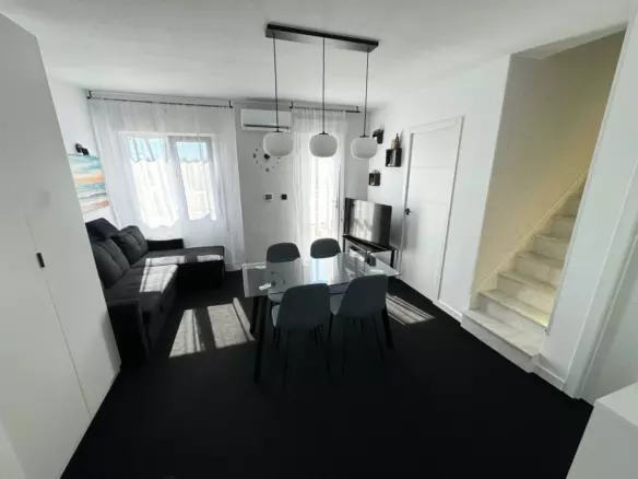 3-bedroom Duplex In Torrevieja, Spain (82 M²)