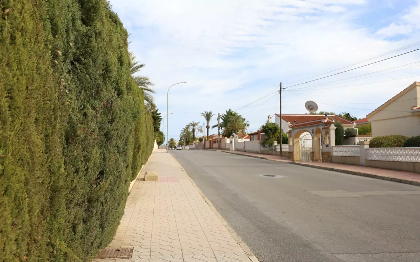5-bedroom Villa In Ciudad Quesada, Spain (330 M²)
