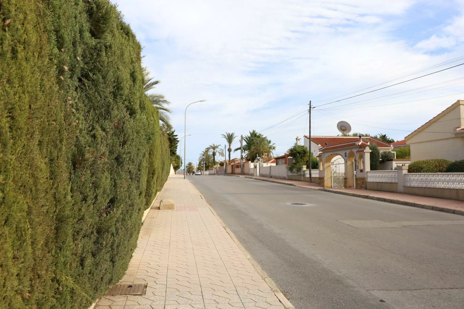 5-bedroom Villa In Ciudad Quesada, Spain (330 M²)