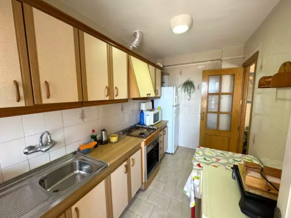 3-bedroom Apartment In Torrevieja, Spain (80 M²)