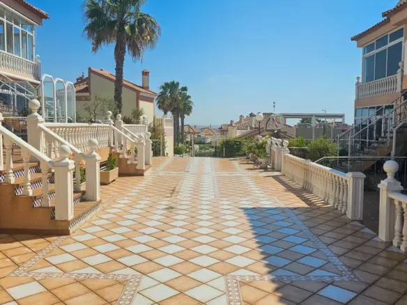 2-bedroom Bungalow In Orihuela Costa, Spain (90 M²)