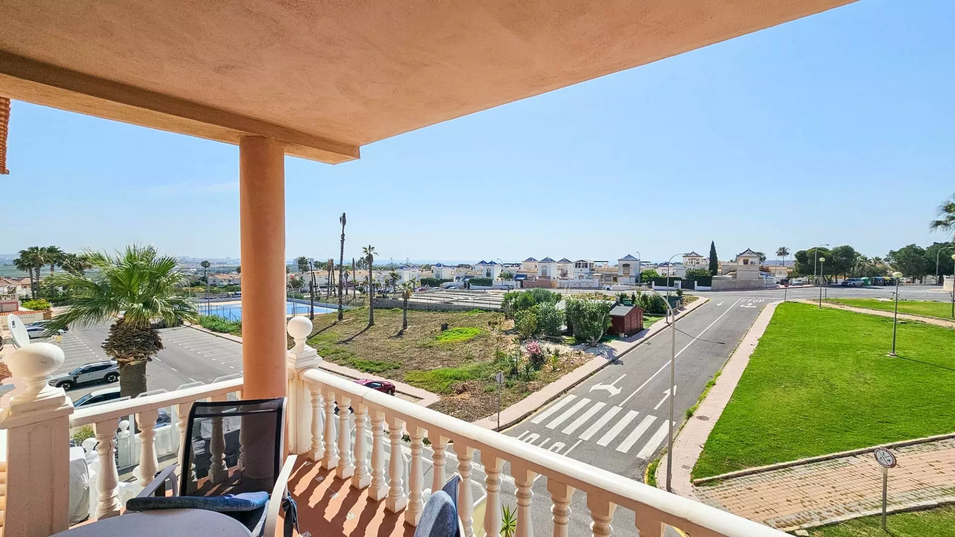 2-bedroom Bungalow In Orihuela Costa, Spain (90 M²)