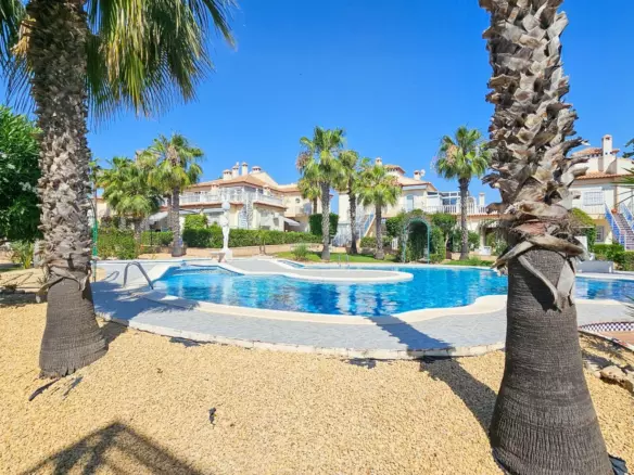2-bedroom Bungalow In Orihuela Costa, Spain (90 M²)