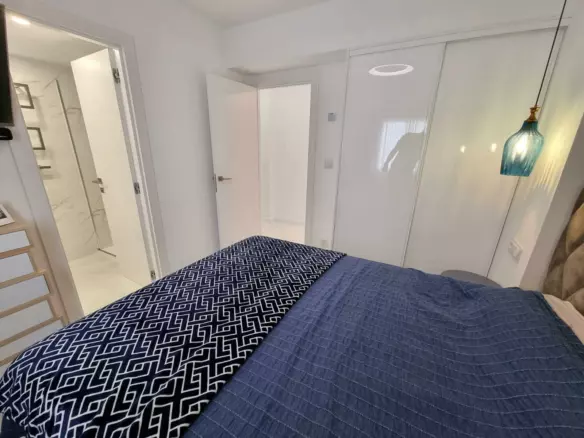 2-bedroom Apartment In Torrevieja, Spain (89 M²)