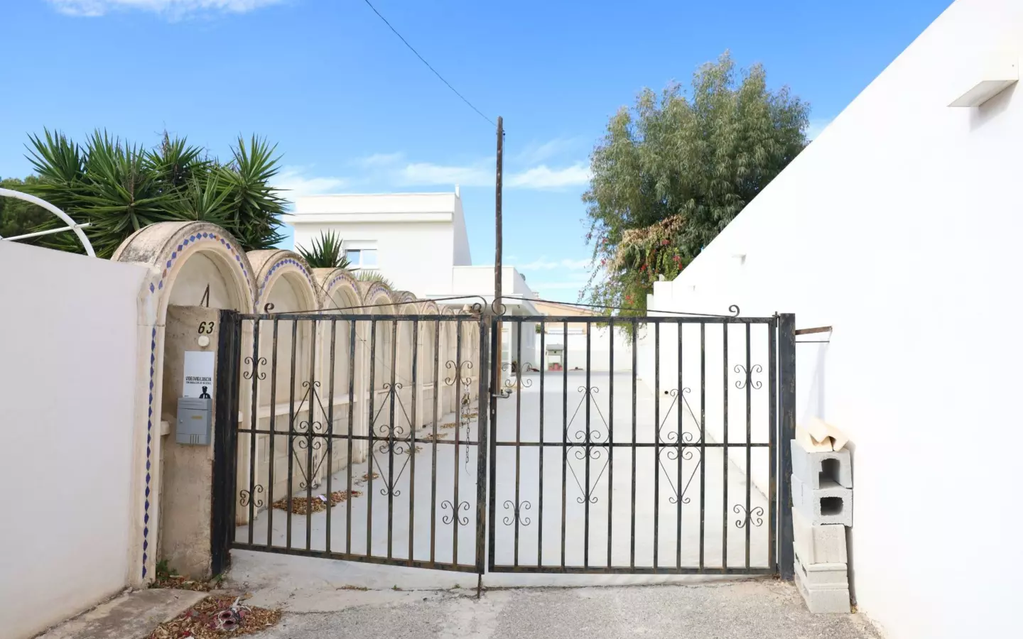 5-bedroom Villa In Ciudad Quesada, Spain (330 M²)