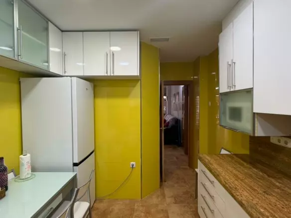 3-bedroom Apartment In Torrevieja, Spain (113 M²)