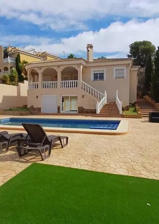 5-bedroom Villa In Algorfa, Spain (300 M²)