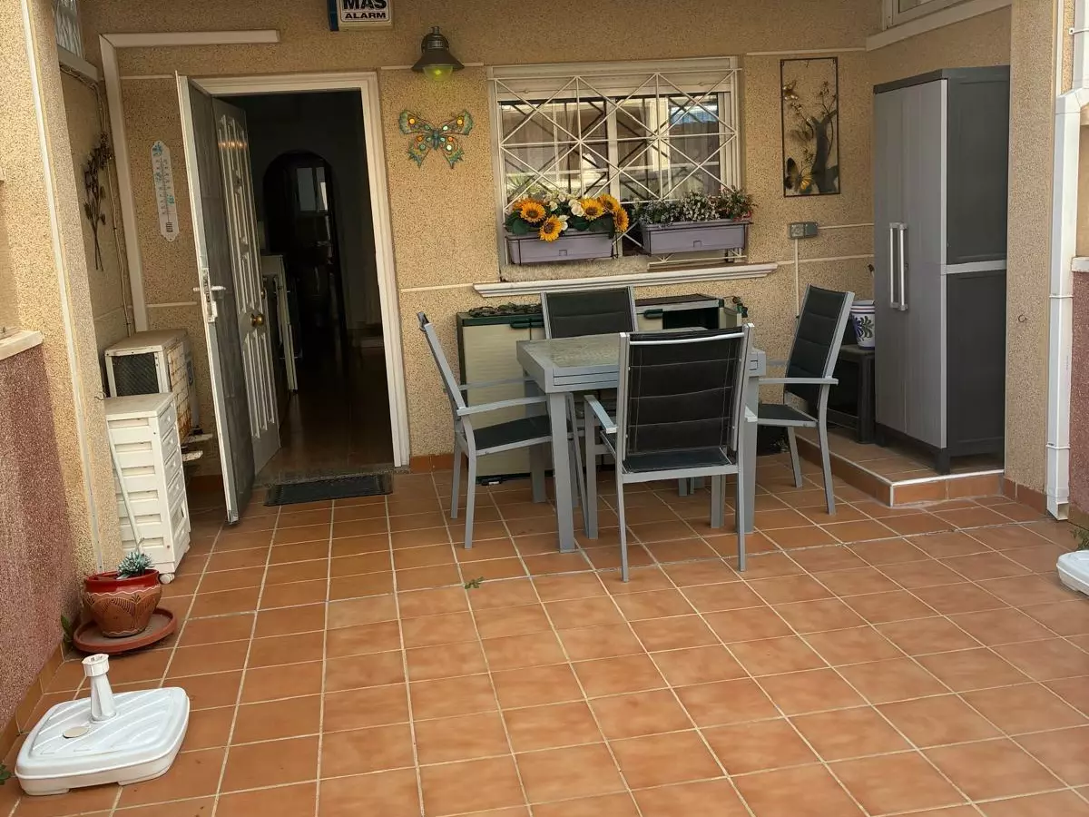 2-bedroom Bungalow In Orihuela Costa, Spain (90 M²)