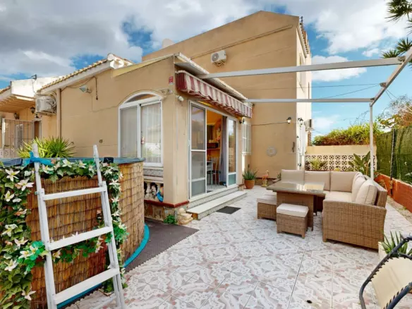 3-bedroom Semi In San Miguel De Salinas, Spain (94 M²)