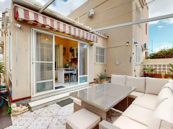 3-bedroom Semi In San Miguel De Salinas, Spain (94 M²)