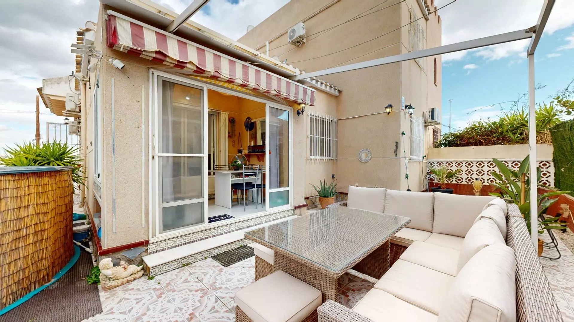 3-bedroom Semi In San Miguel De Salinas, Spain (94 M²)