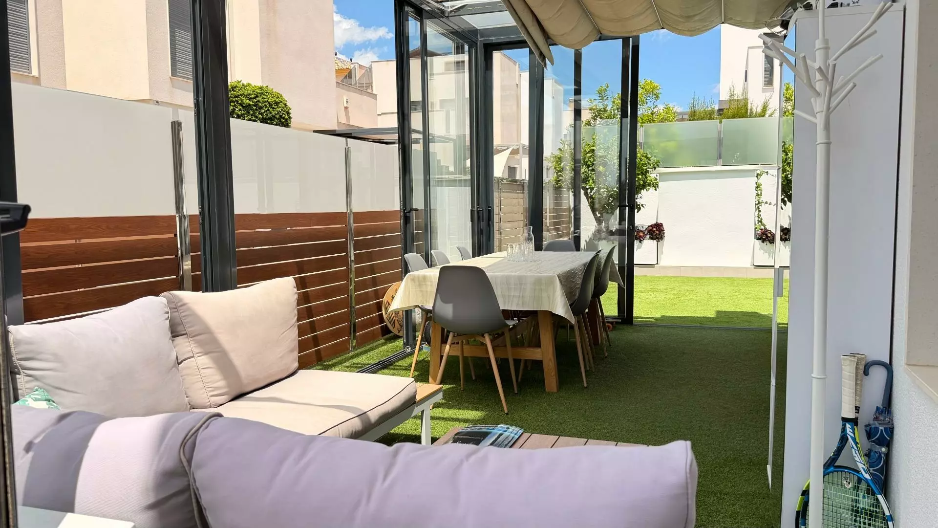 5-bedroom Villa In Torrevieja, Spain (194 M²)