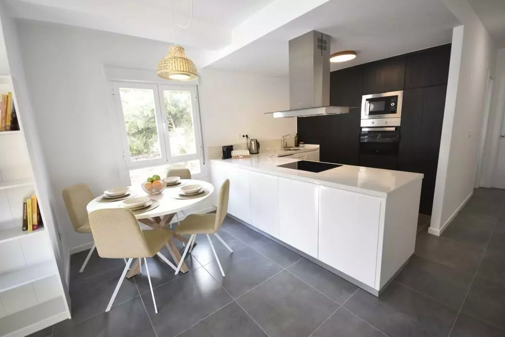 3-bedroom Apartment In Orihuela Costa, Spain (80 M²)