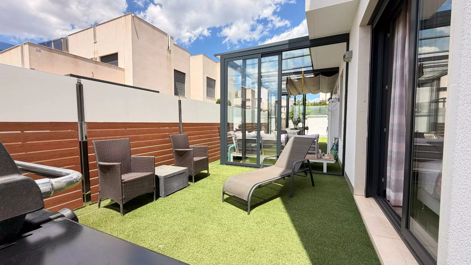 5-bedroom Villa In Torrevieja, Spain (194 M²)