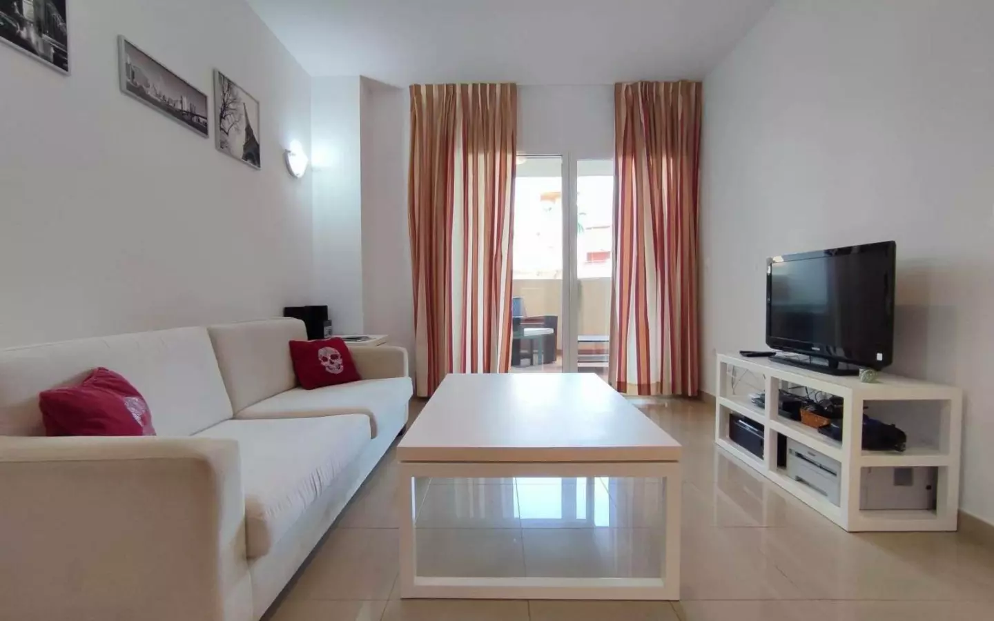 2-bedroom Apartment In Orihuela Costa, Spain (75 M²)