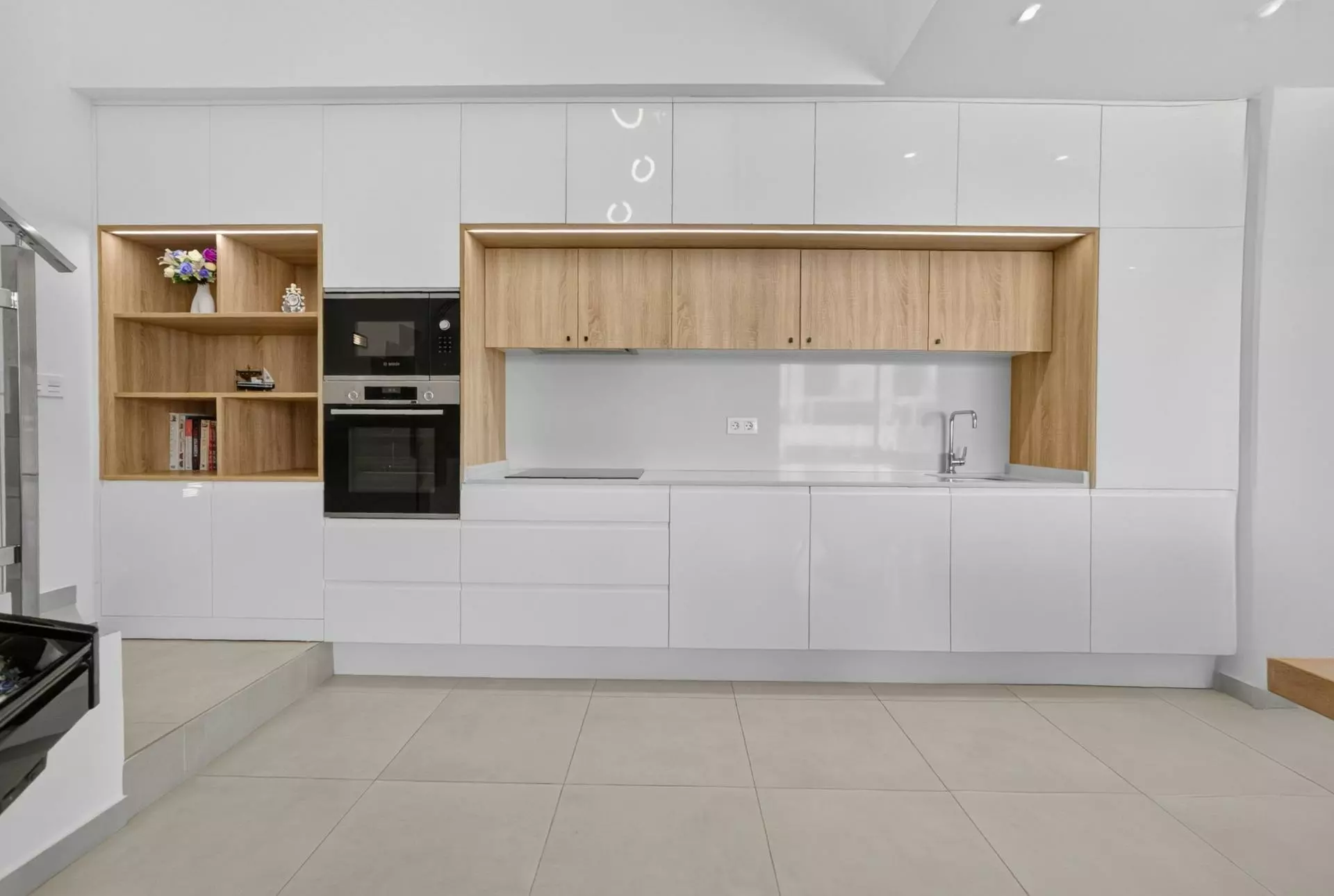 5-bedroom Villa In Rojales, Spain (214 M²)