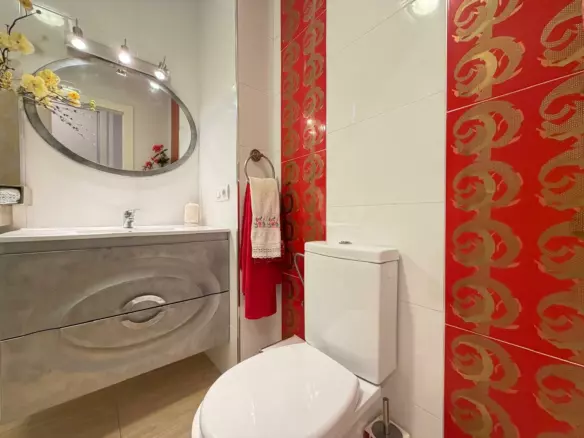 2-bedroom Apartment In Torrevieja, Spain (54 M²)
