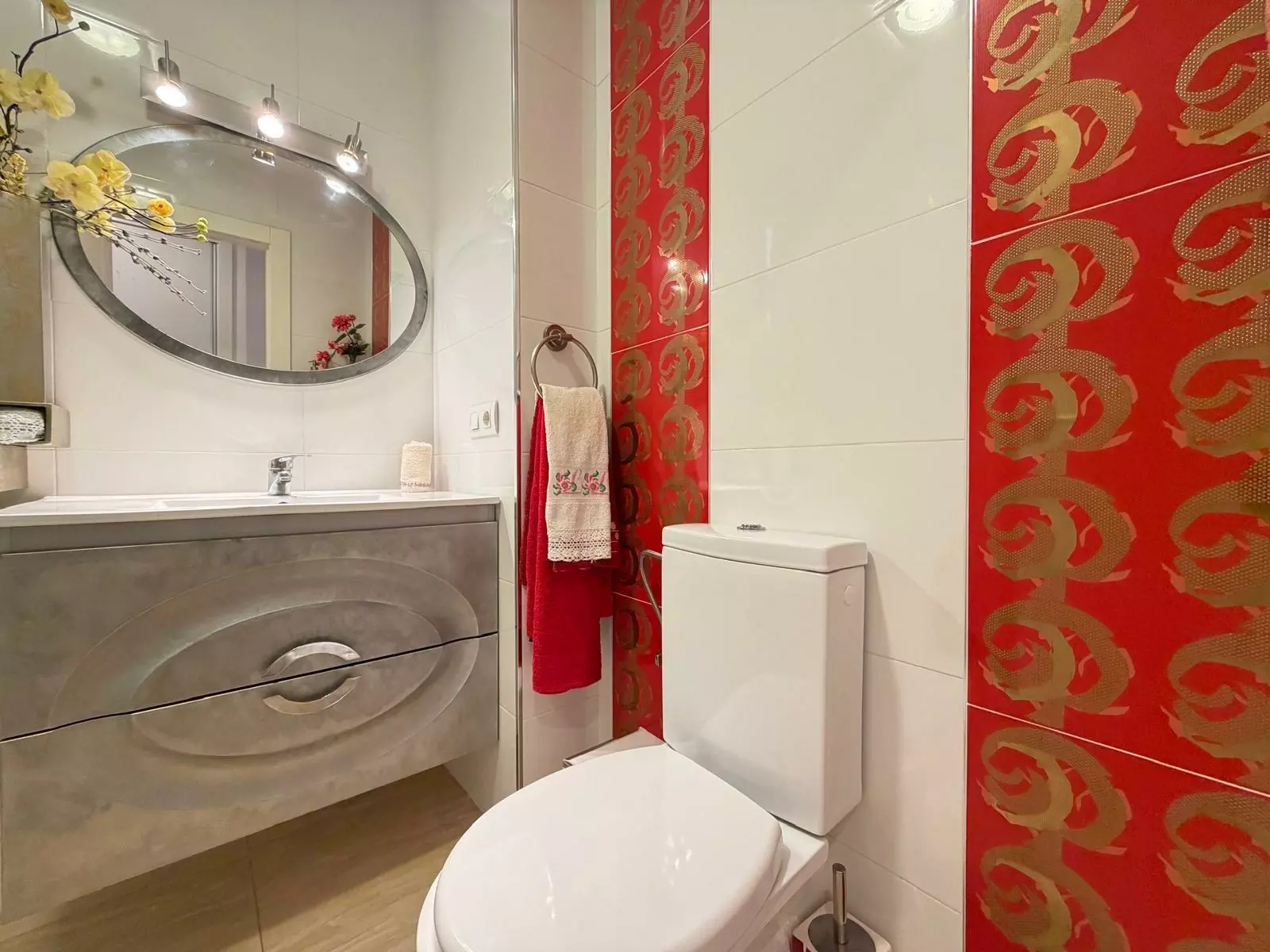 2-bedroom Apartment In Torrevieja, Spain (54 M²)