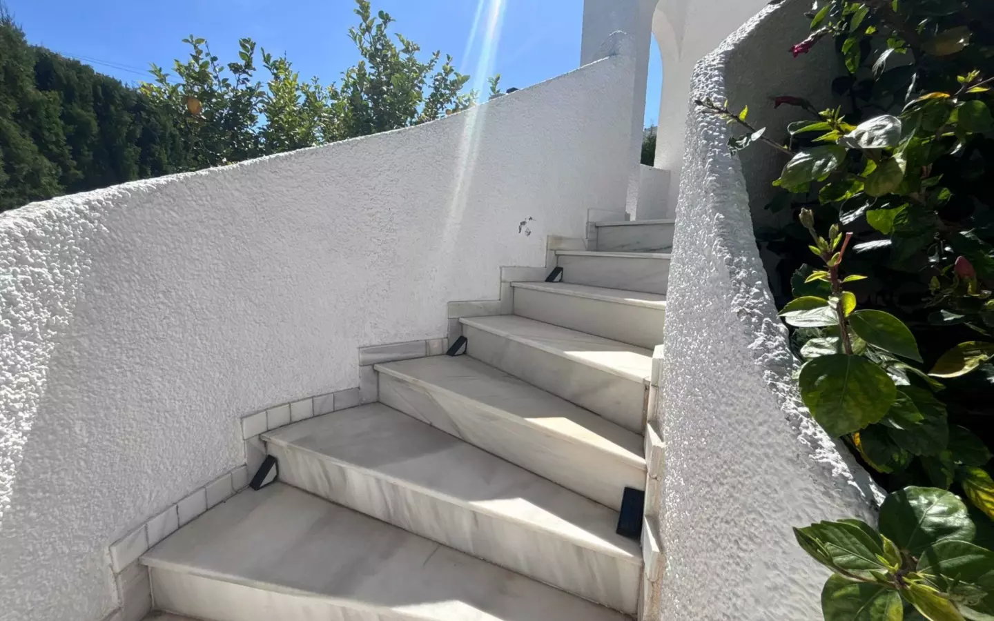 2-bedroom Semi In Torrevieja, Spain (133 M²)