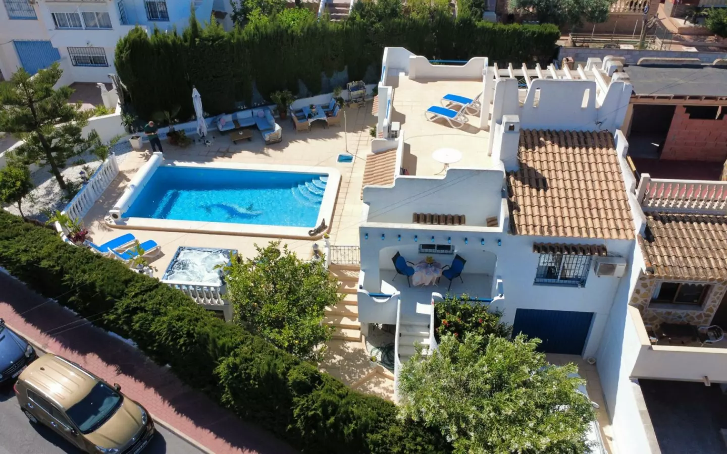 2-bedroom Semi In Torrevieja, Spain (133 M²)