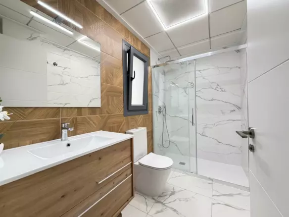 2-bedroom Apartment In Torrevieja, Spain (105 M²)