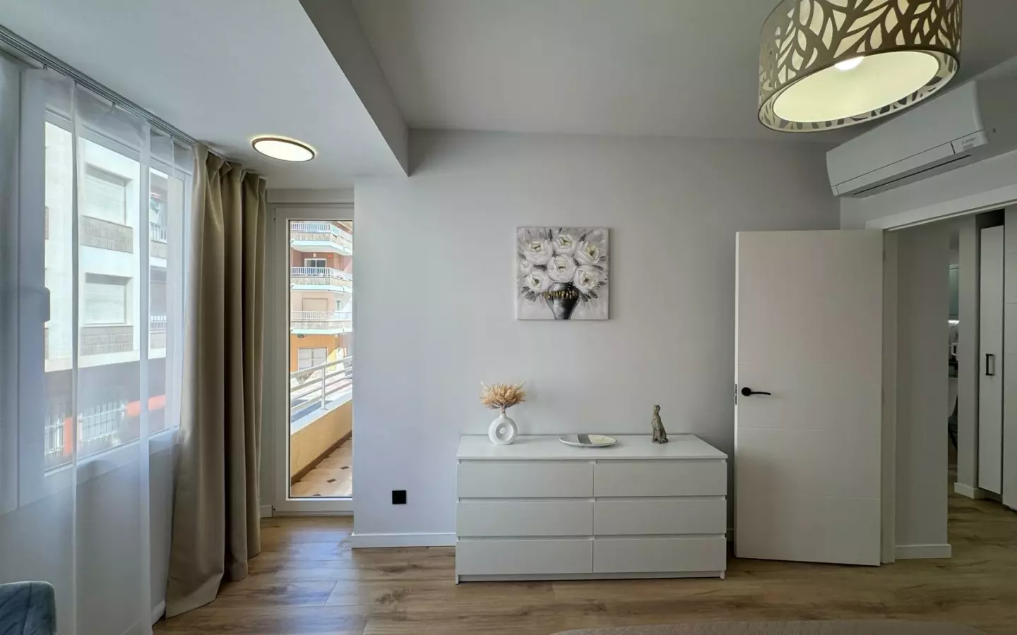 3-bedroom Apartment In Torrevieja, Spain (100 M²)
