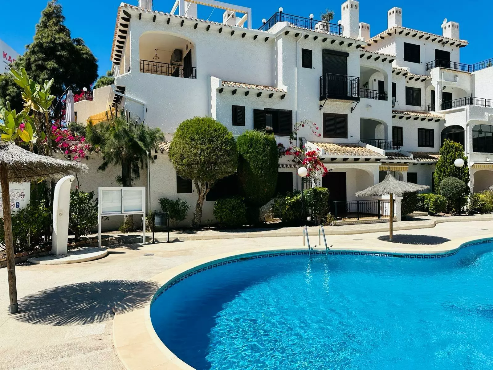 2-bedroom Apartment In Cabo Roig, Spain (65 M²)