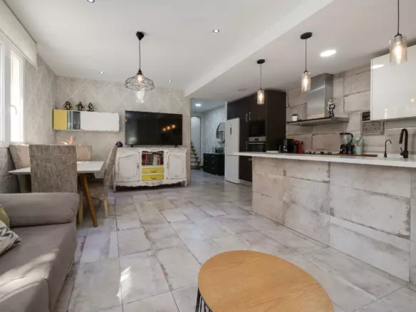 3-bedroom Town House In Torrevieja, Spain (138 M²)