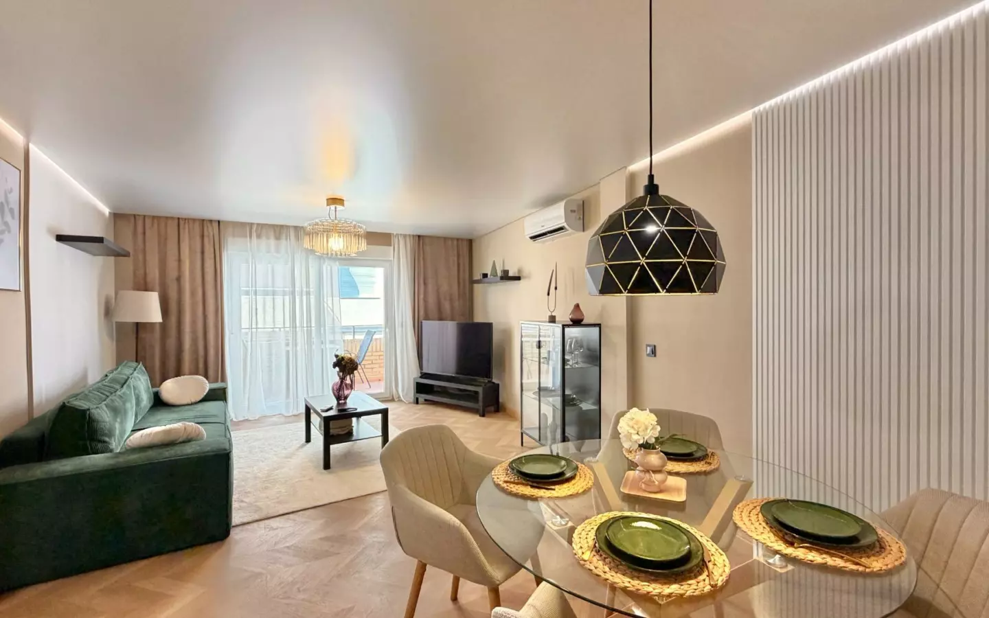 3-bedroom Apartment In Torrevieja, Spain (100 M²)