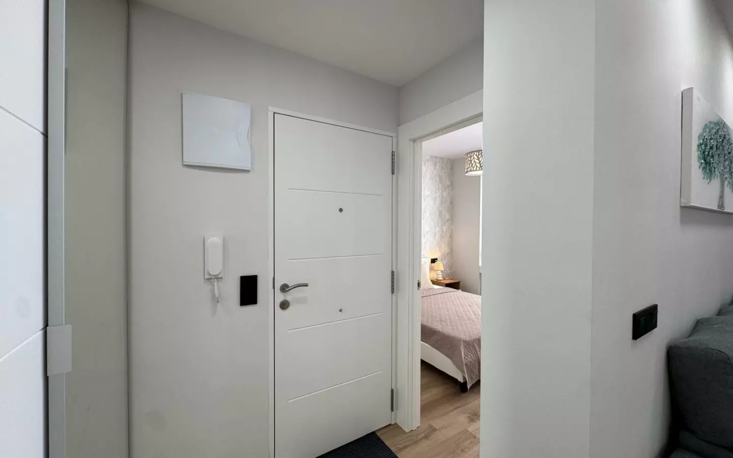 3-bedroom Apartment In Torrevieja, Spain (100 M²)