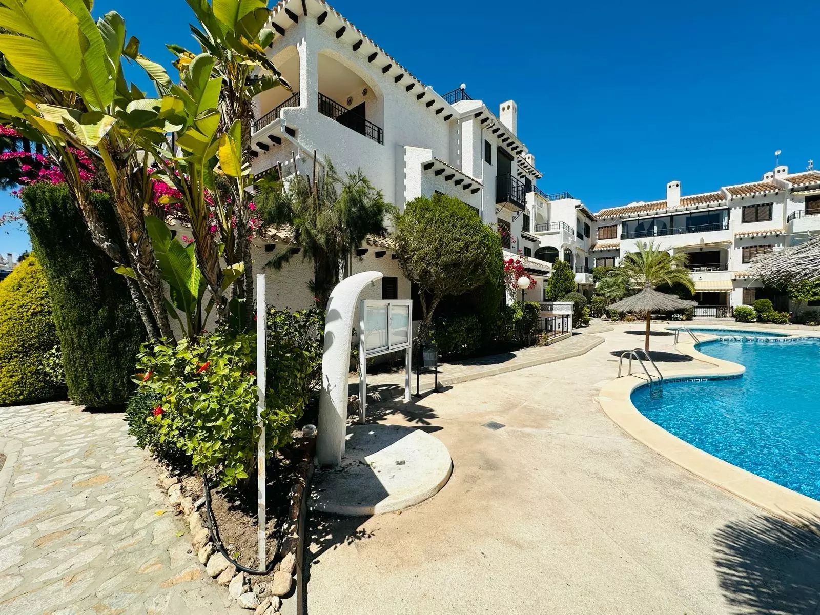 2-bedroom Apartment In Cabo Roig, Spain (65 M²)