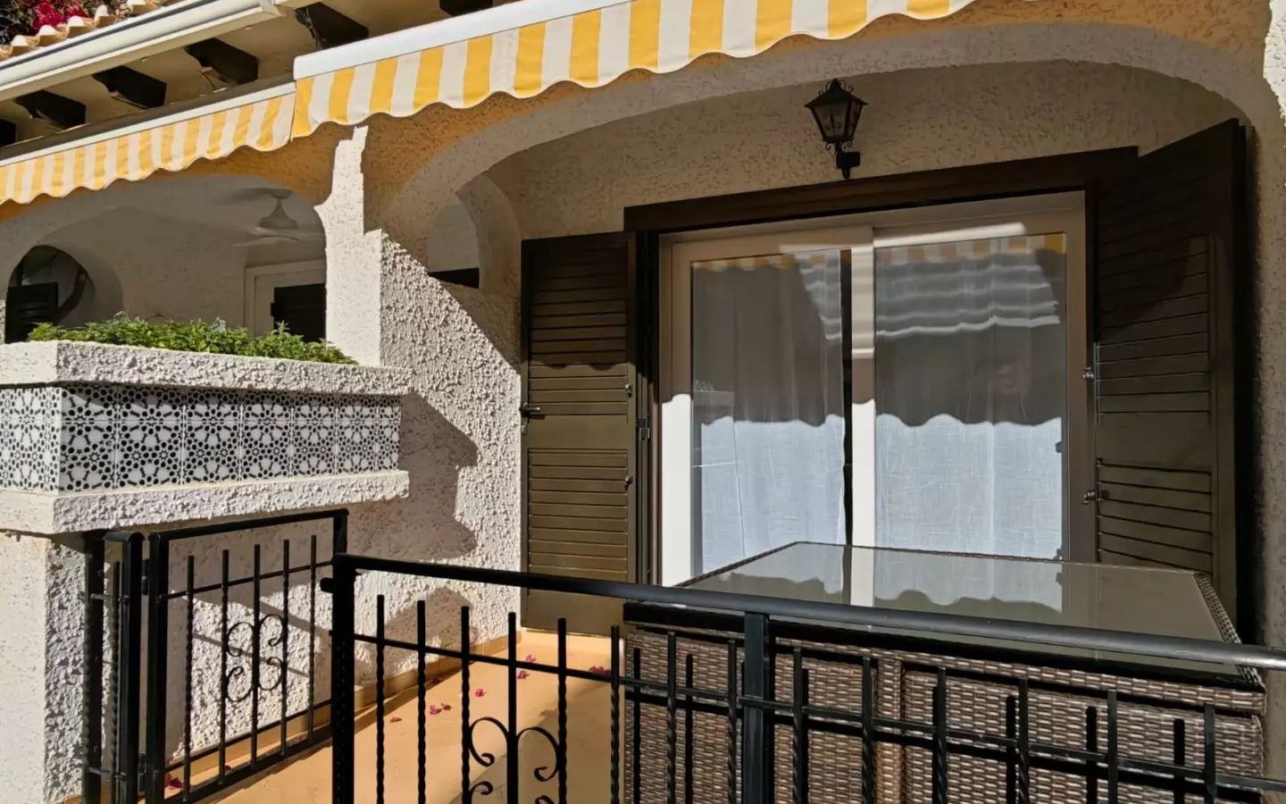 2-bedroom Apartment In Cabo Roig, Spain (65 M²)