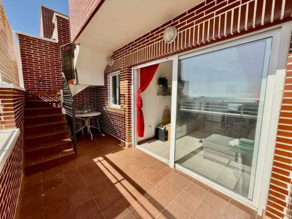 1-bedroom Penthouse In Villajoyosa, Spain (107 M²)