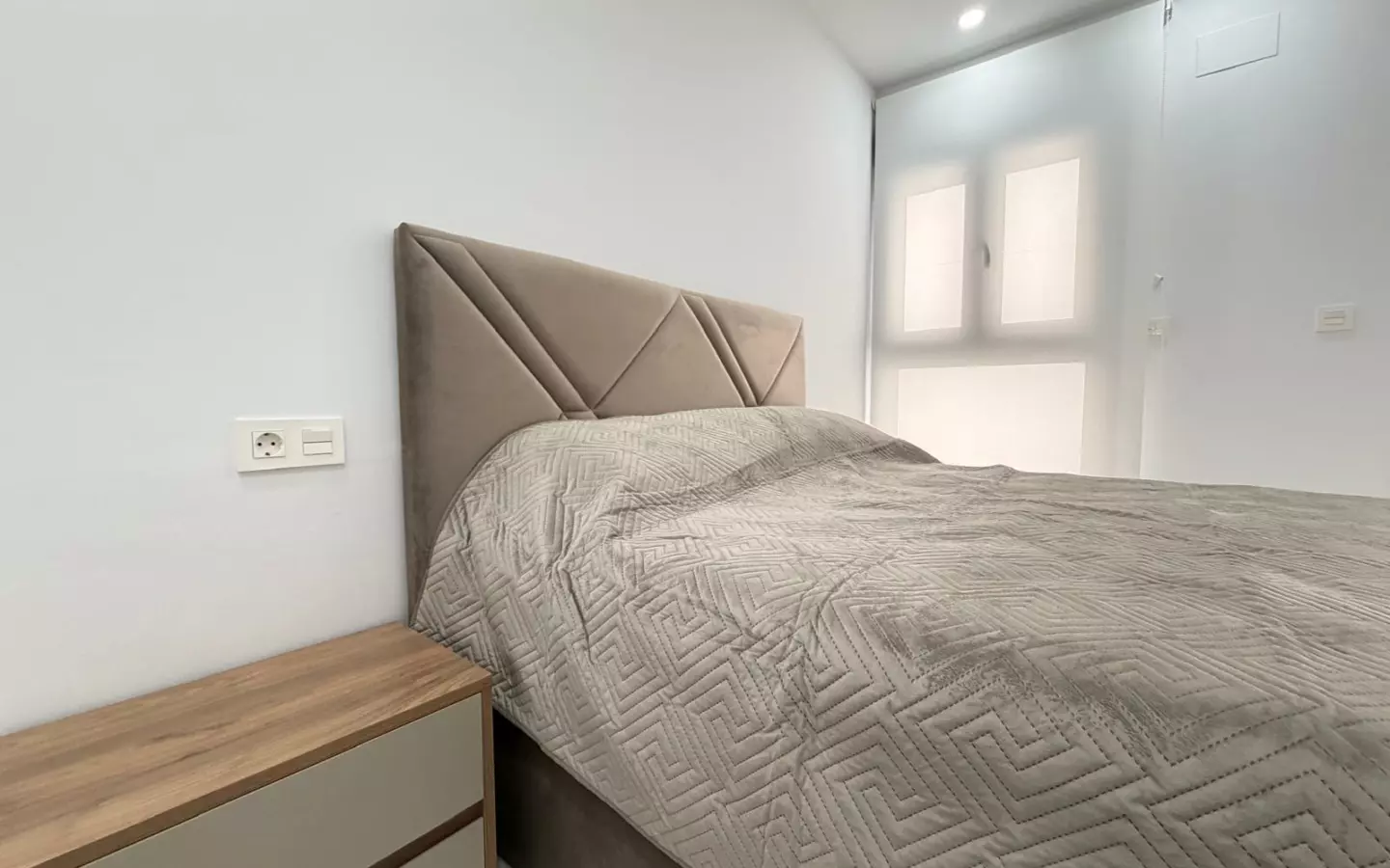 2-bedroom Apartment In Torrevieja, Spain (105 M²)
