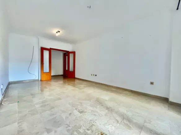 3-bedroom Apartment In Torrevieja, Spain (106 M²)