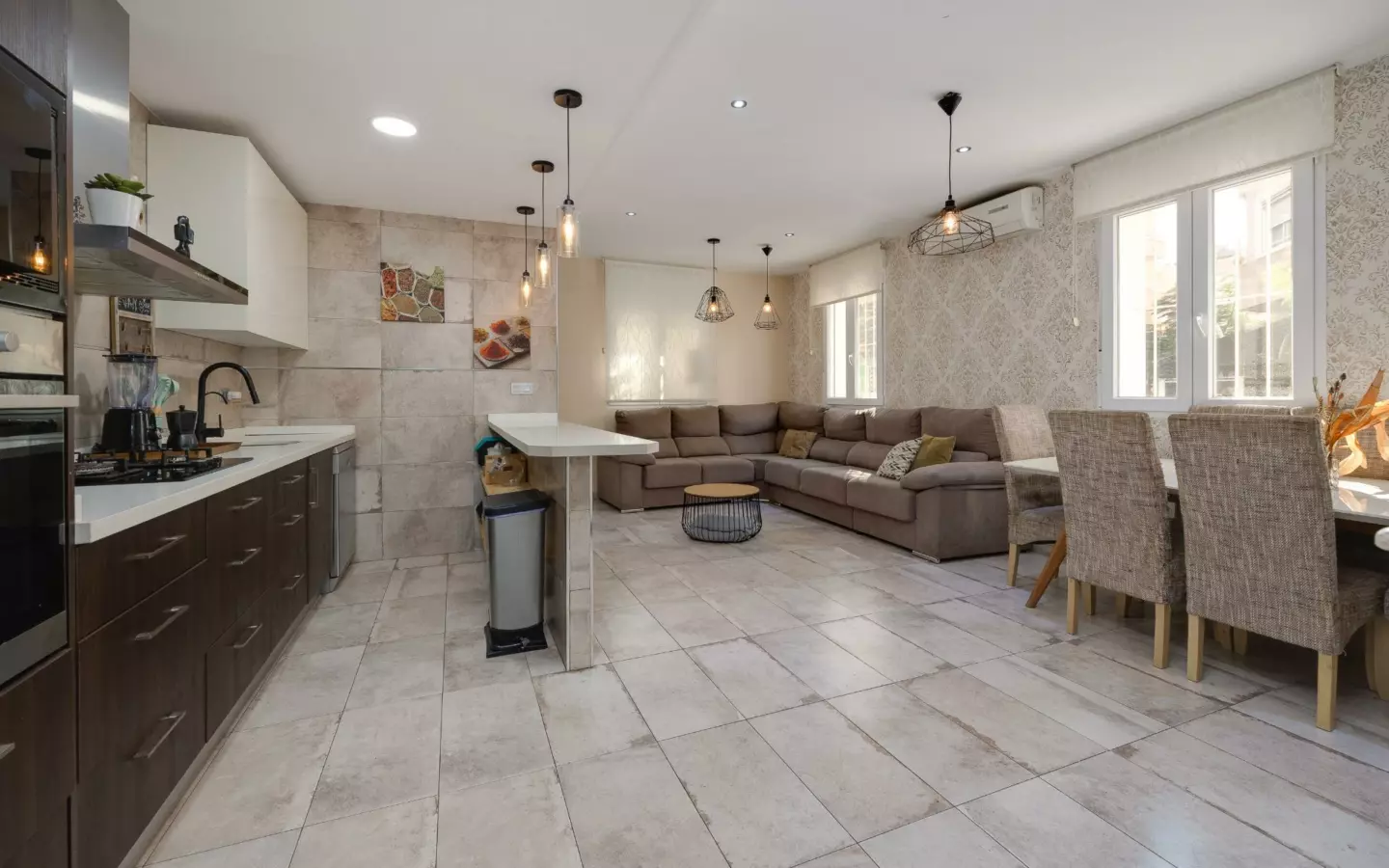 3-bedroom Town House In Torrevieja, Spain (138 M²)