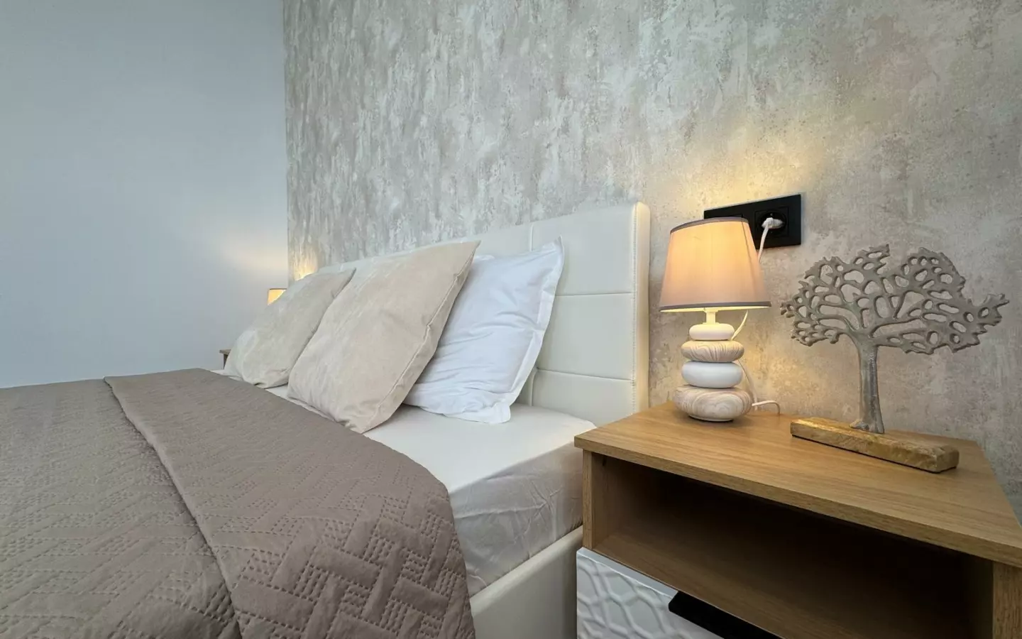 3-bedroom Apartment In Torrevieja, Spain (100 M²)